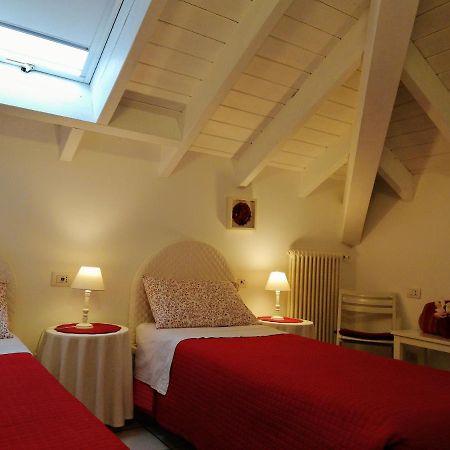 B&B Le Magnolie Галларате Экстерьер фото